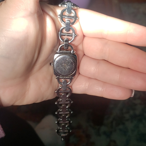 Authentic Vintage Gucci Stainless Steel Bracelet Watch - Picture 4 of 5